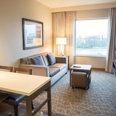 Embassy Suites By Hilton The Woodlands Esterno foto